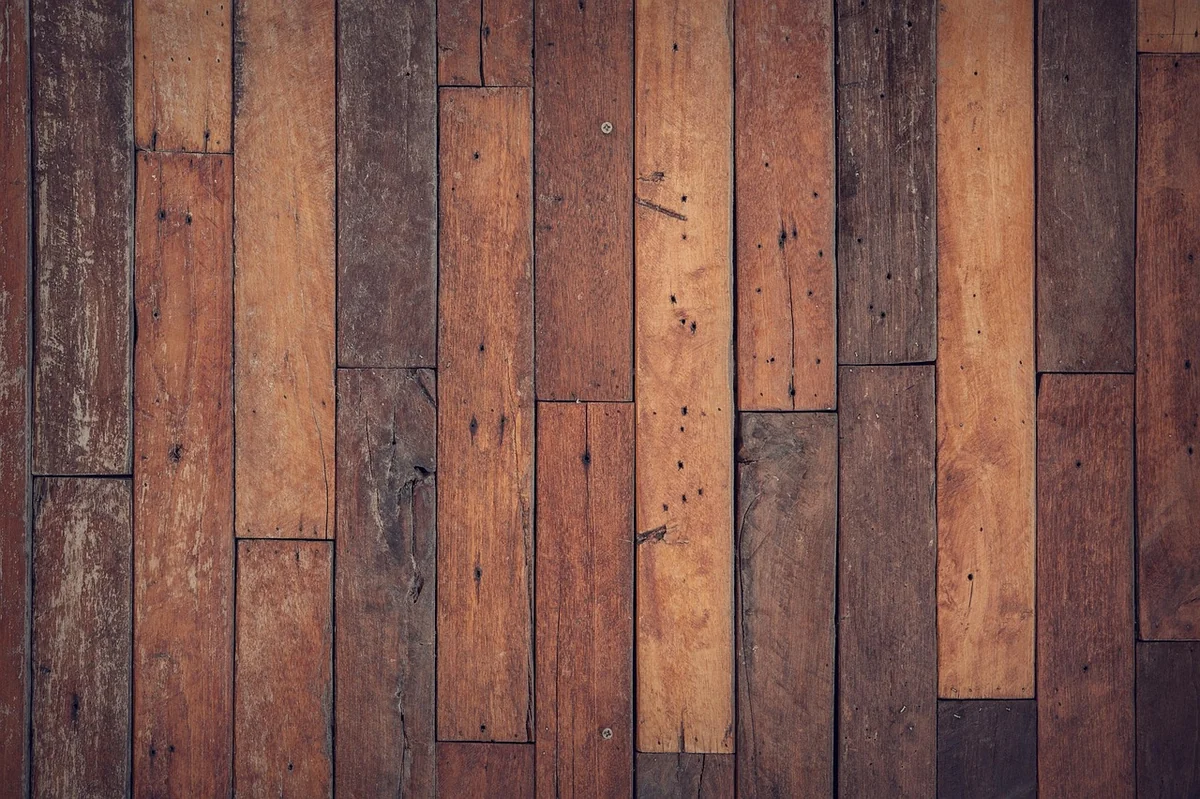 Que mettre sous un parquet flottant ? (la sous-couche, c’est pas facultatif)